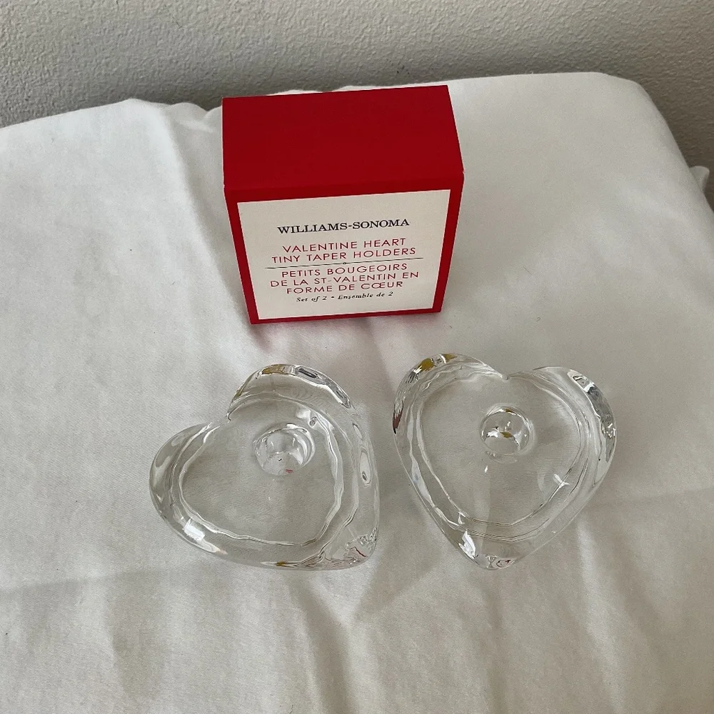 Williams-Sonoma Valentine Heart Tiny Taper Holder